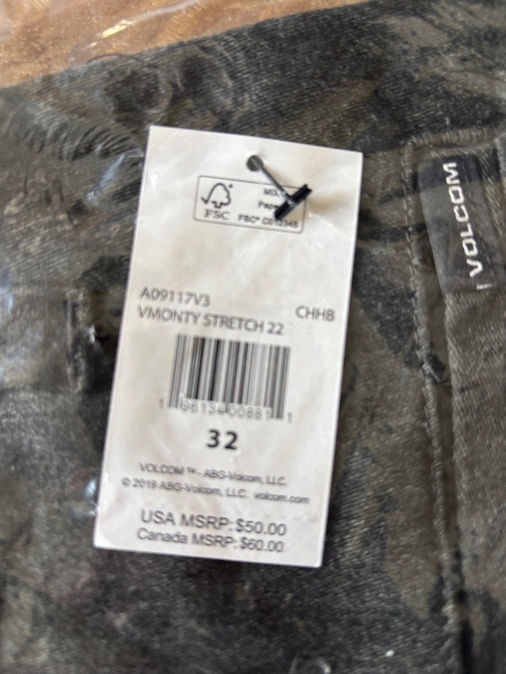 Volcom shorts